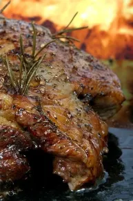 Marokkaanse lamsschotel met mediterraanse smaak
